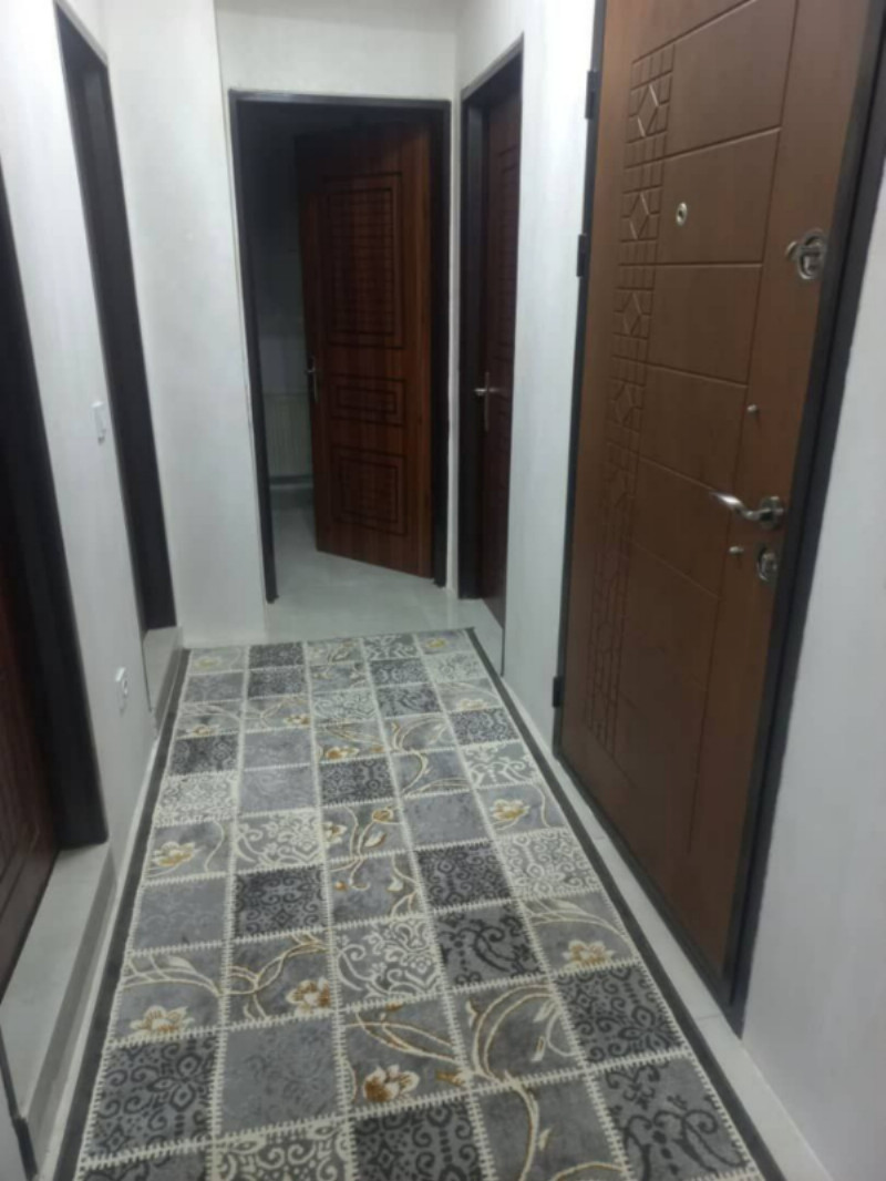 آپارتمان 92 متری دو خوابه در باغمیشه تبریز1271186240