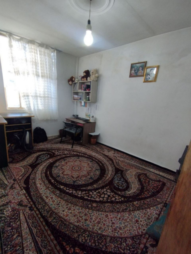 آپارتمان 65 متری دو خوابه در خیابان میثم تمار ملایر1273866790