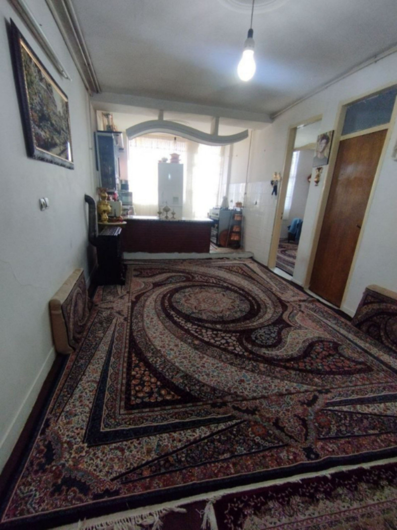 آپارتمان 65 متری دو خوابه در خیابان میثم تمار ملایر1273866791