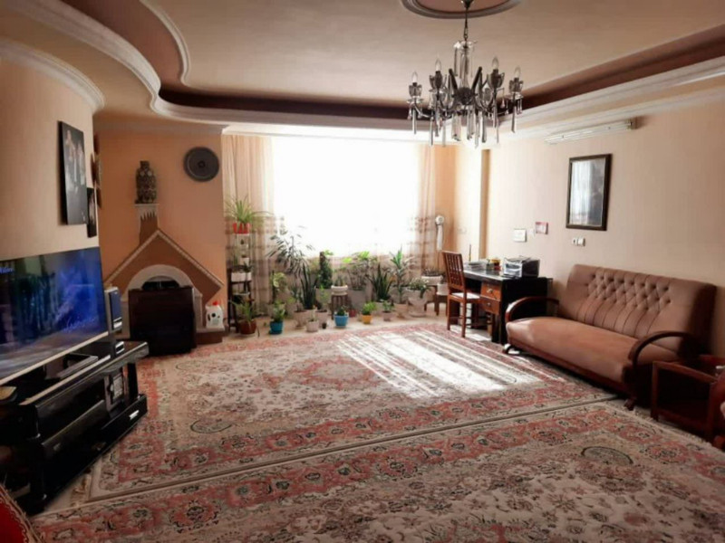آپارتمان 120 متری دو خوابه در خیابان داورزنی سبزوار1274256865