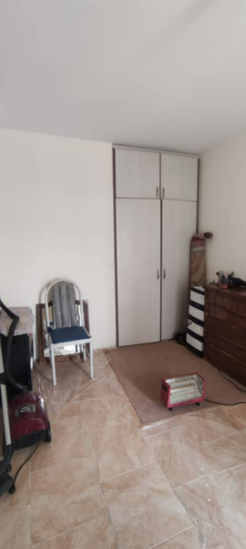 آپارتمان 82 متری دو خوابه در فاز 5 پرند1275367191