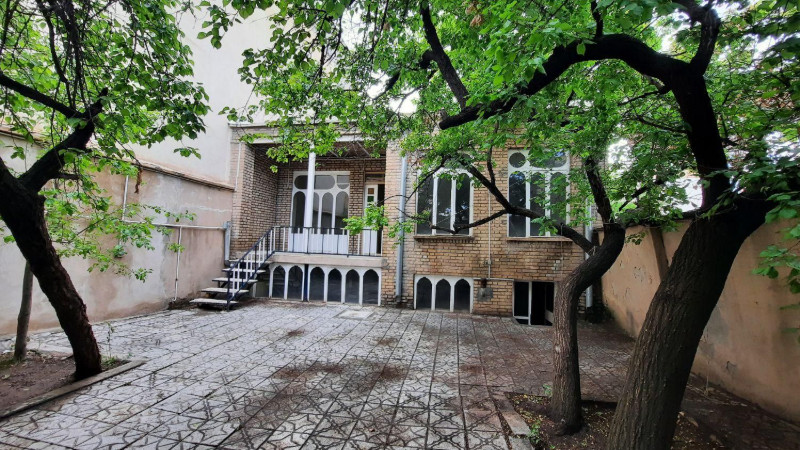 خانه 177 متری سه خوابه در خواجه رشید همدان124857722