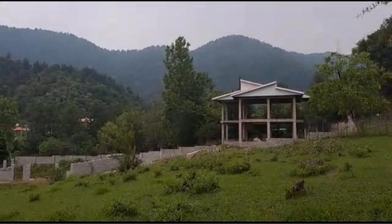 زمین 715 متری در روستای رزین دول ماسال1277207813