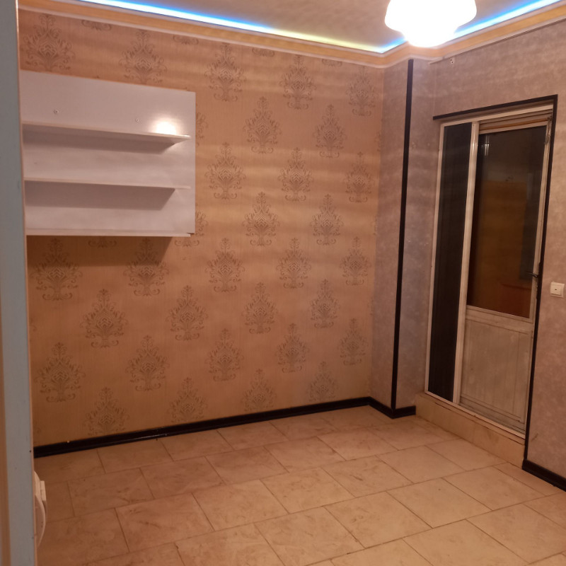 آپارتمان 73 متری دو خوابه در فاز 5 پرند124917784