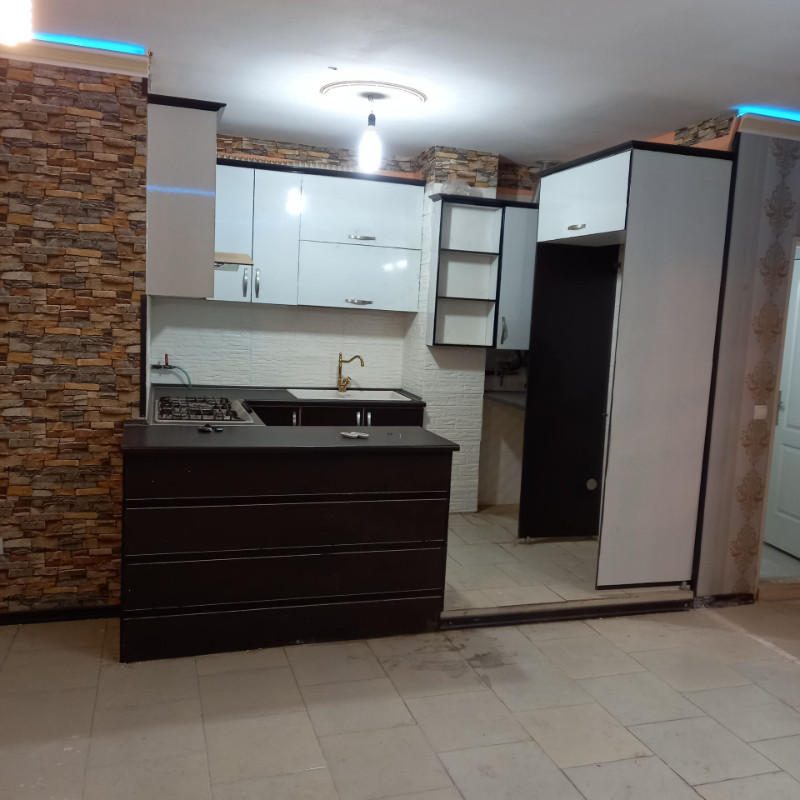 آپارتمان 73 متری دو خوابه در فاز 5 پرند124917787