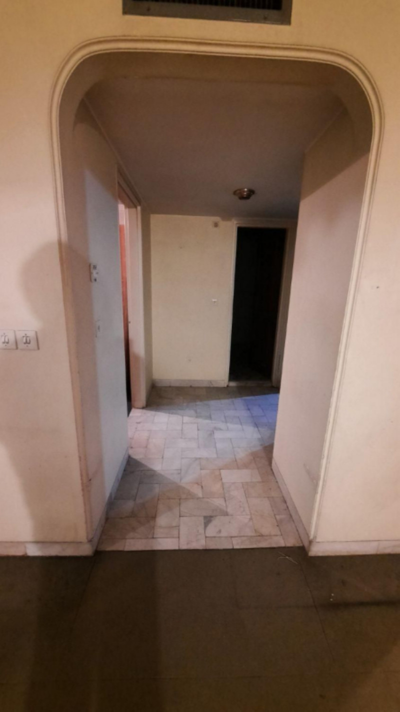 آپارتمان 127 متری دو خوابه در طالقانی همدان1277607900