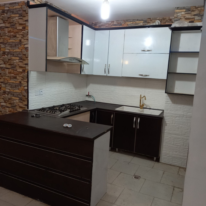 آپارتمان 73 متری دو خوابه در فاز 5 پرند124917791