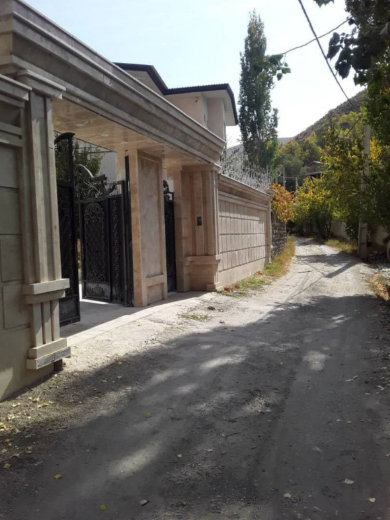 ویلا 150 متری در جزن طالقان1277657948