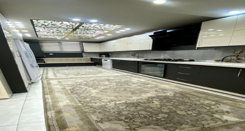 خانه 170 متری سه خوابه در خیابان صحرا یزد1278408099