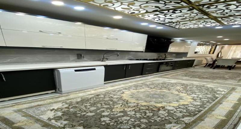 خانه 170 متری سه خوابه در خیابان صحرا یزد1278408102
