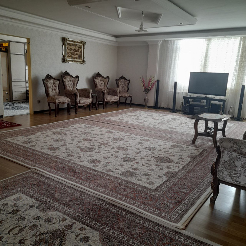 آپارتمان 153 متری سه خوابه در خیابان ایمان ملایر124954828