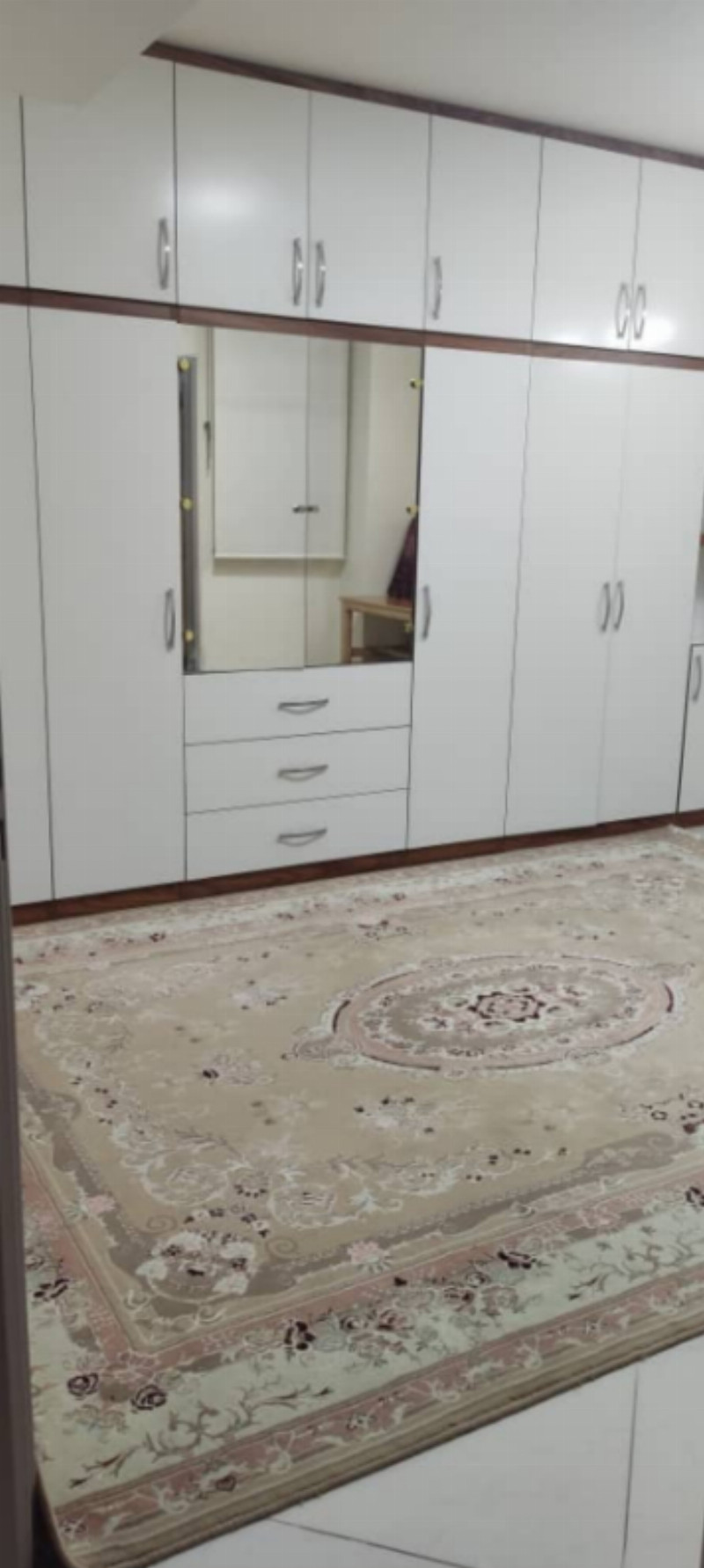 آپارتمان 140 متری سه خوابه در برازنده اصفهان