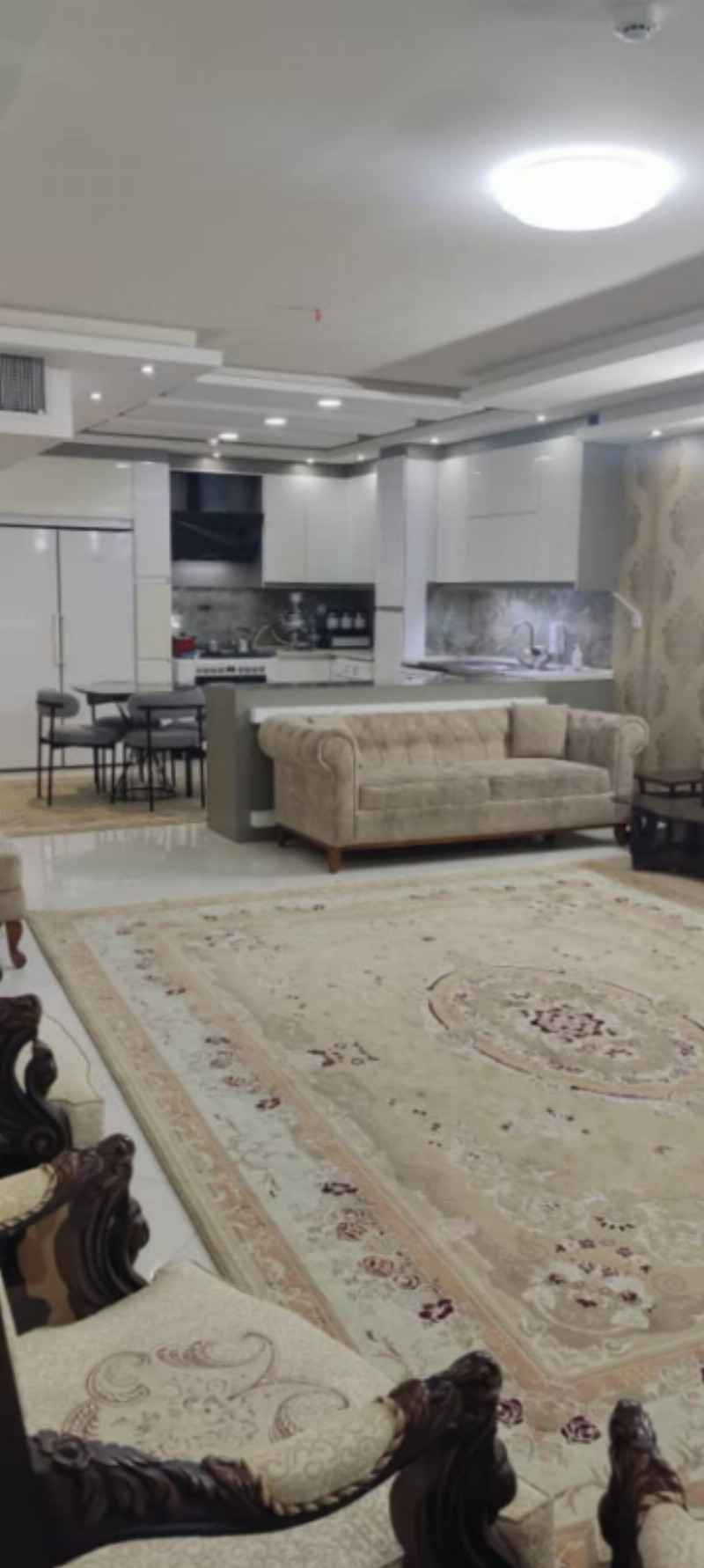 آپارتمان 140 متری سه خوابه در برازنده اصفهان1279328370