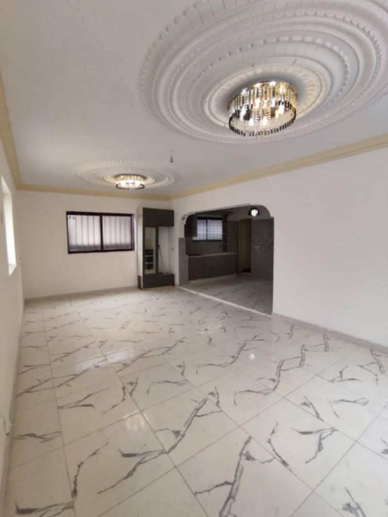 آپارتمان 85 متری یک خوابه در فریدون کنار1279388407