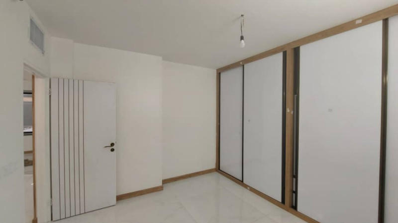 آپارتمان 115 متری دو خوابه در گلستان اصفهان1279668716