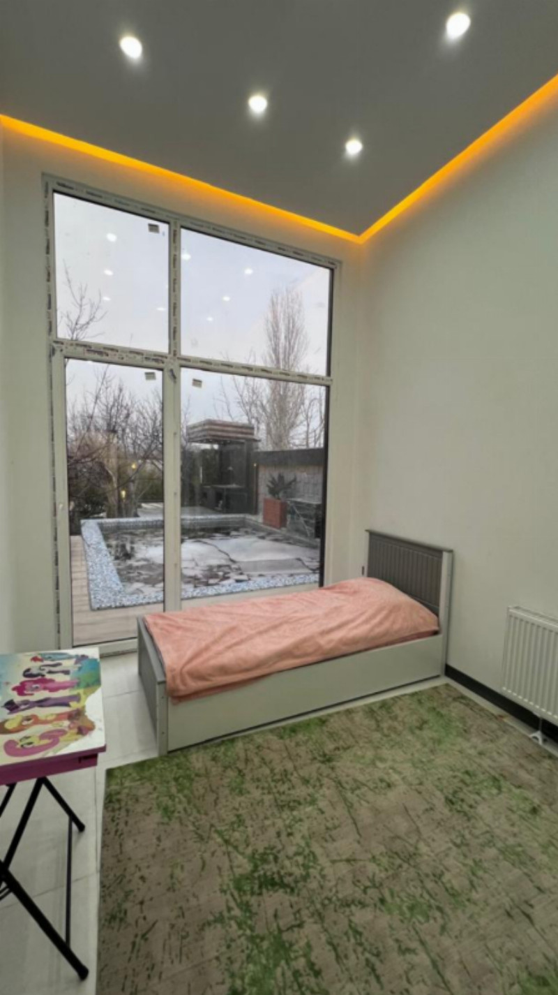ویلا 150 متری سه خوابه در کرج نو کرج1279768830