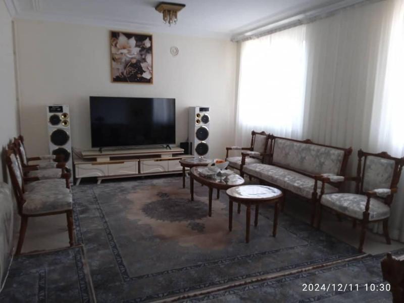 آپارتمان 123 متری دو خوابه در میدان بیمه همدان125003912