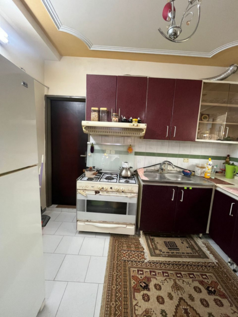 آپارتمان 80 متری دو خوابه در آمل1280939308