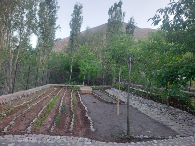 باغ 336 متری در حسنجون طالقان1281309440