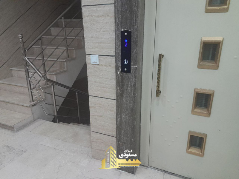 آپارتمان 130 متری سه خوابه در میدان امام خمینی شهریار1281509567