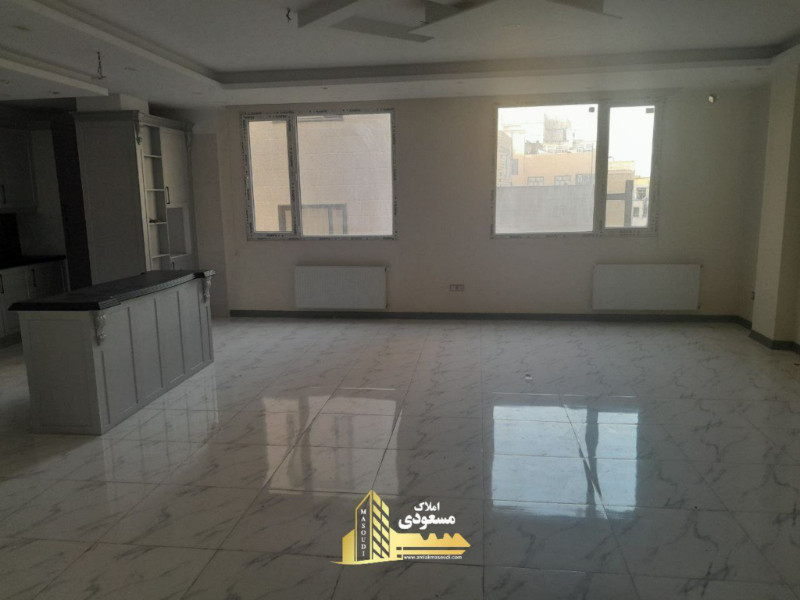 آپارتمان 130 متری سه خوابه در میدان امام خمینی شهریار1281509569