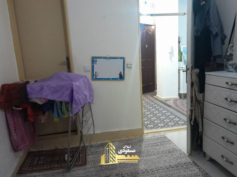 آپارتمان 60 متری در میدان امام خمینی شهریار1281539586