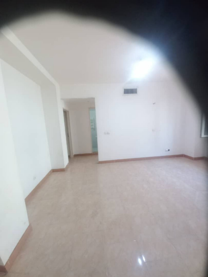 آپارتمان 93 متری دو خوابه در فاز 4 پرند1281769703