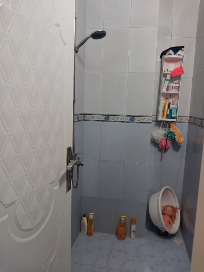 آپارتمان 75 متری دو خوابه در فاز 4 پرند125054999