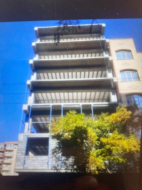 آپارتمان 130 متری سه خوابه در میرداماد تبریز
