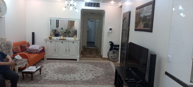 آپارتمان 100 متری دو خوابه در امیریه تهران
