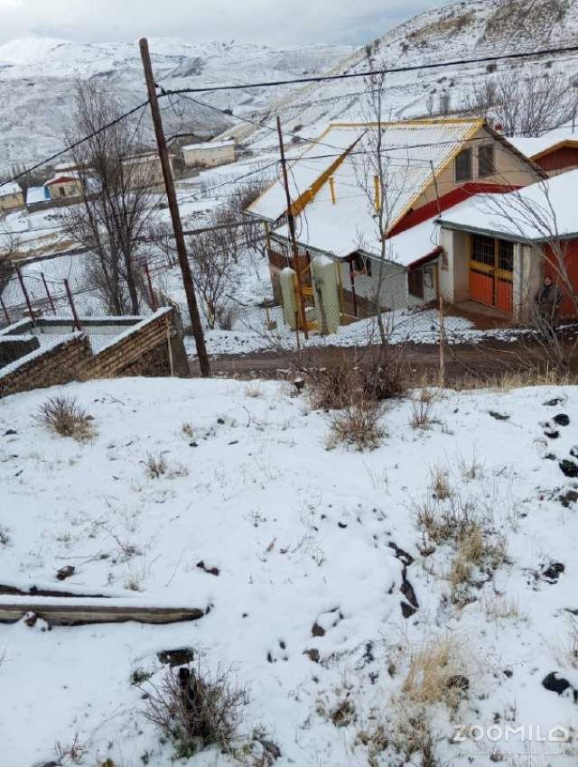 زمین مسکونی 180 متری در روستای اوانک طالقان
